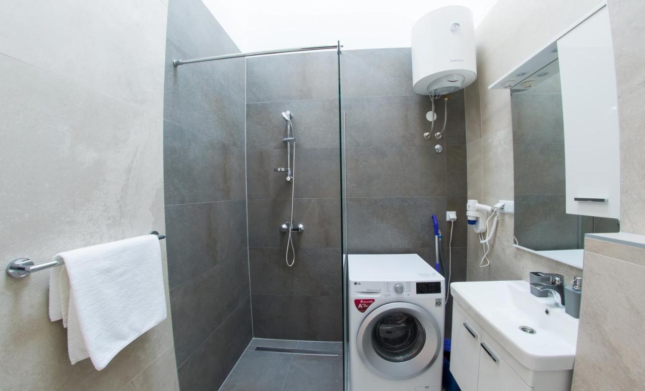 Studio Apartment Morning Star Mostar Exteriör bild